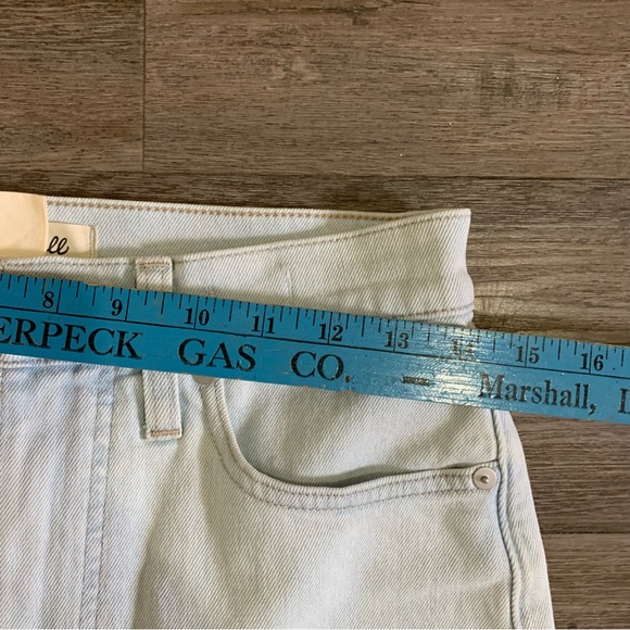 Madewell Jeans Size 27 The Mom Jean high wasted light wash EUC - Picture 7 of 13